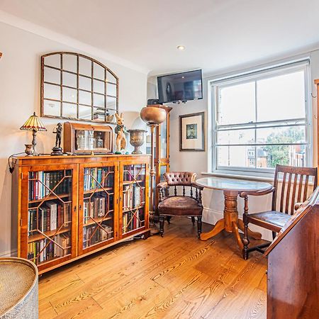 Stylish 1-Bed Flat In Soho - Prime Central London Eksteriør bilde